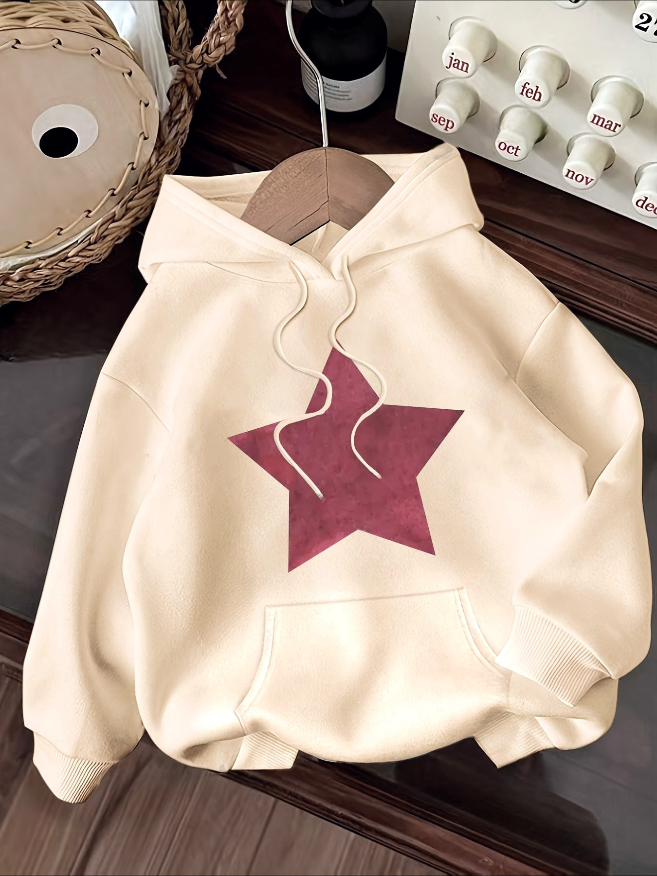 Winter Clothing Patterns - Retro Five Pointed Star Pattern Print